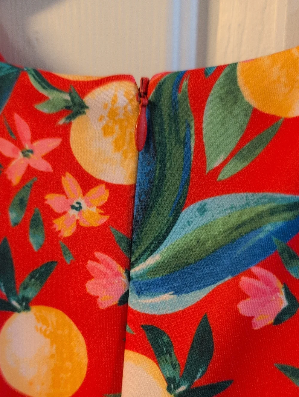 NWT Vince Camuto Dress with Citrus Print - Picture 9 of 14
